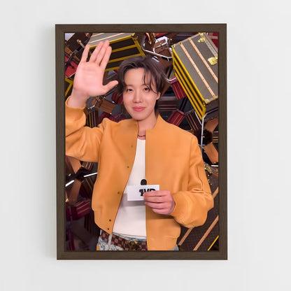 ap-j-hope-4 cadre Bois foncé