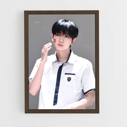 ap-jaehyun-3 cadre Bois foncé