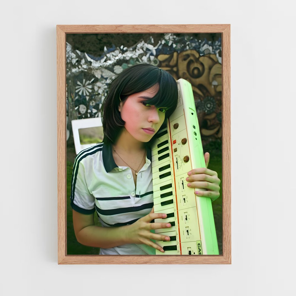 ap-javiera mena-1 cadre Bois clair