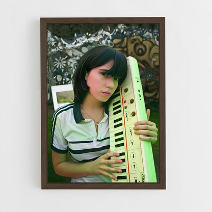 ap-javiera mena-1 cadre Bois foncé