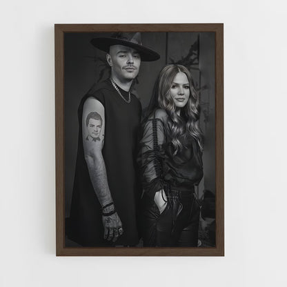 ap-jesse and joy-4 cadre Bois foncé