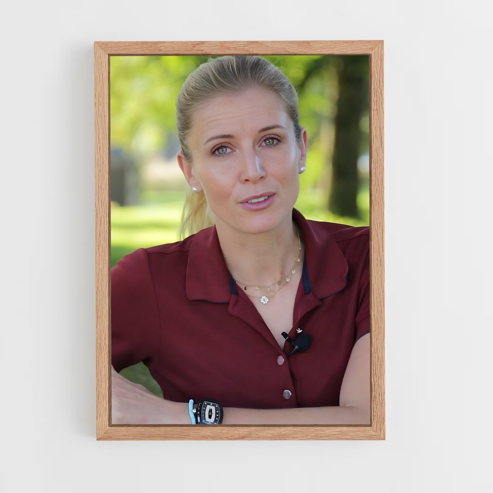 ap-jessica von bredow-werndl-2 cadre Bois clair