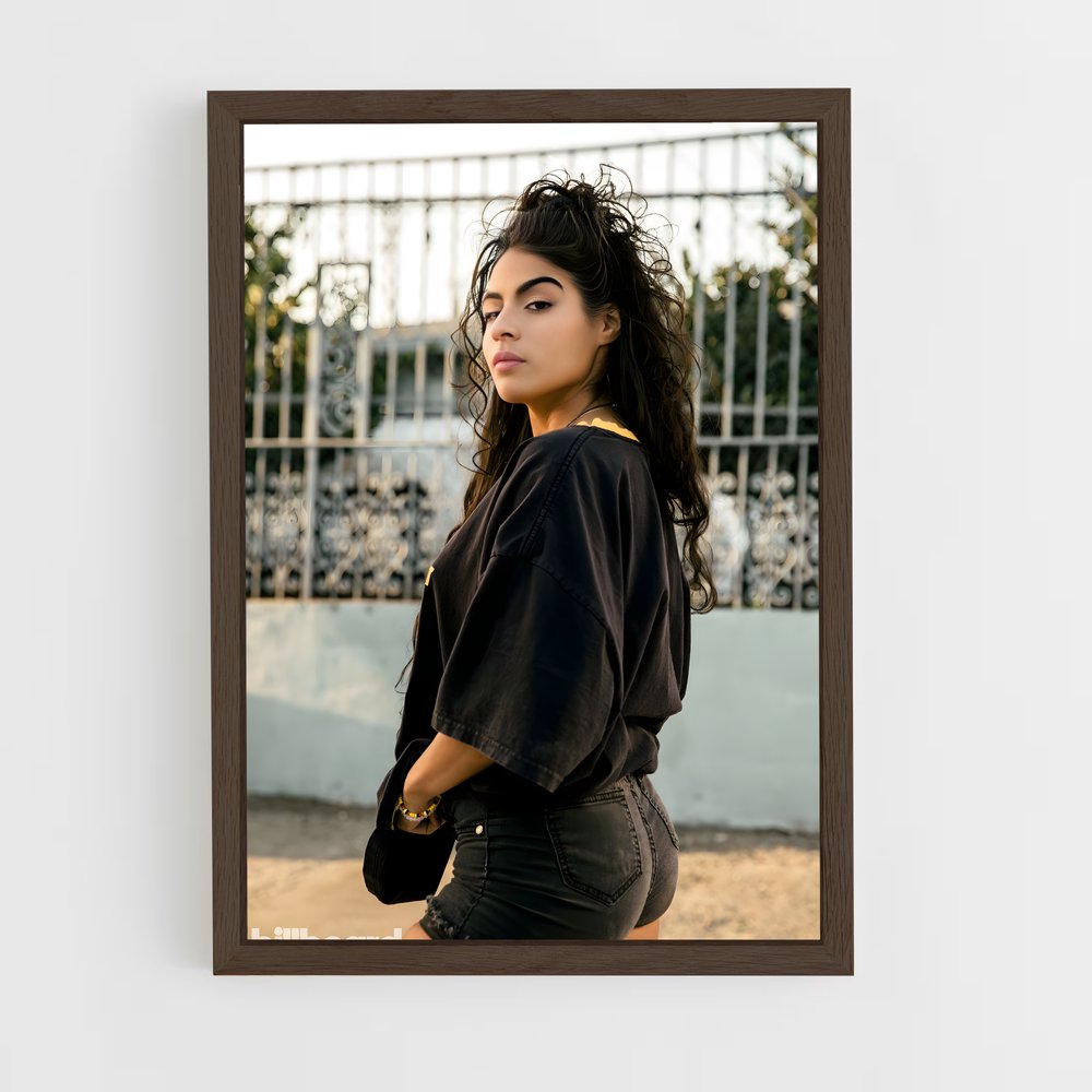 ap-jessie reyez-4 cadre Bois foncé