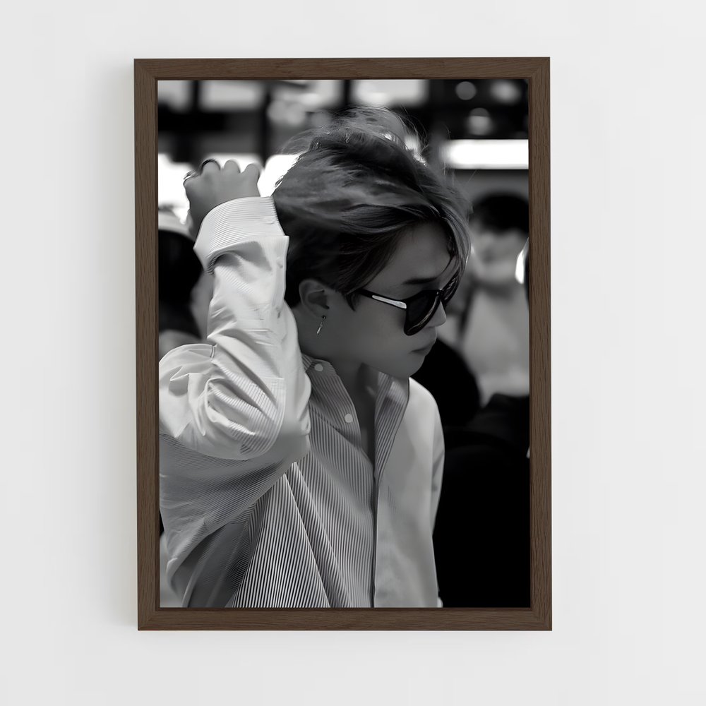 ap-jimin-11 cadre Bois foncé