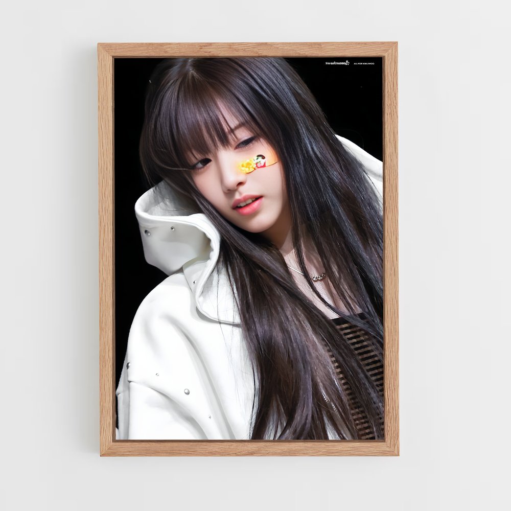 ap-jiwoo-3 cadre Bois clair