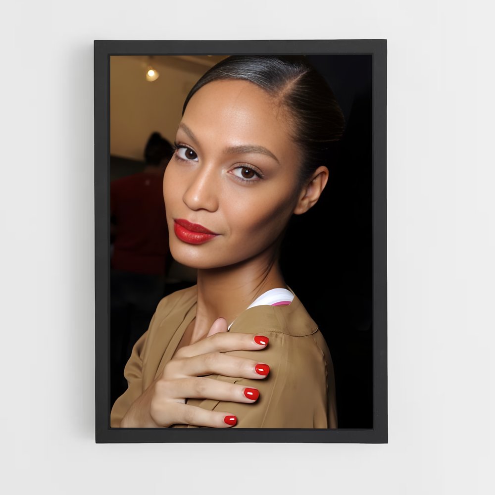 ap-joan smalls-5 cadre Noir