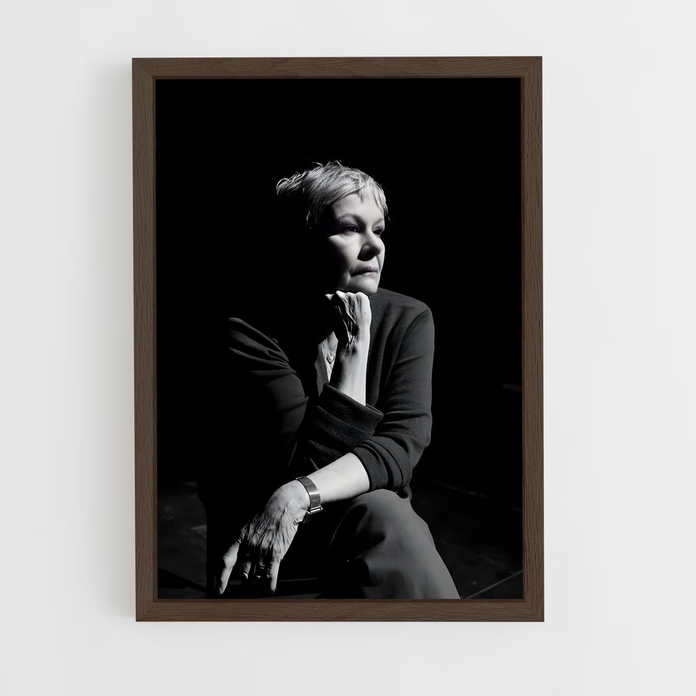 ap-judi dench-5 cadre Bois foncé