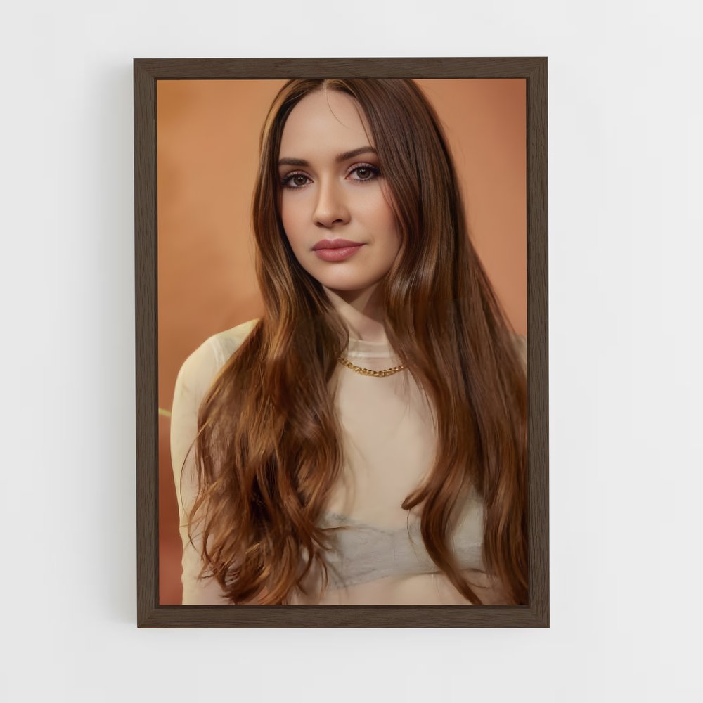 ap-karen gillan-5 cadre Bois foncé