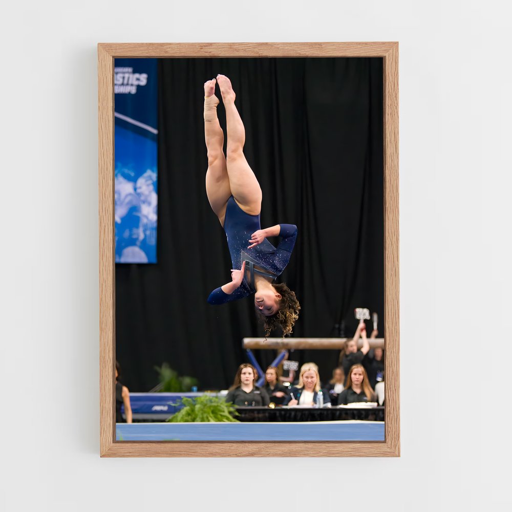 ap-katelyn ohashi-4 cadre Bois clair