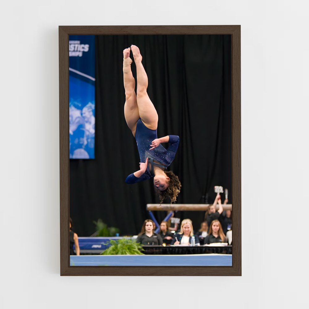 ap-katelyn ohashi-4 cadre Bois foncé