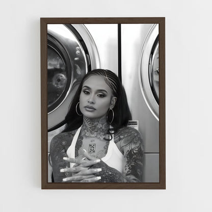 ap-kehlani-1 cadre Bois foncé