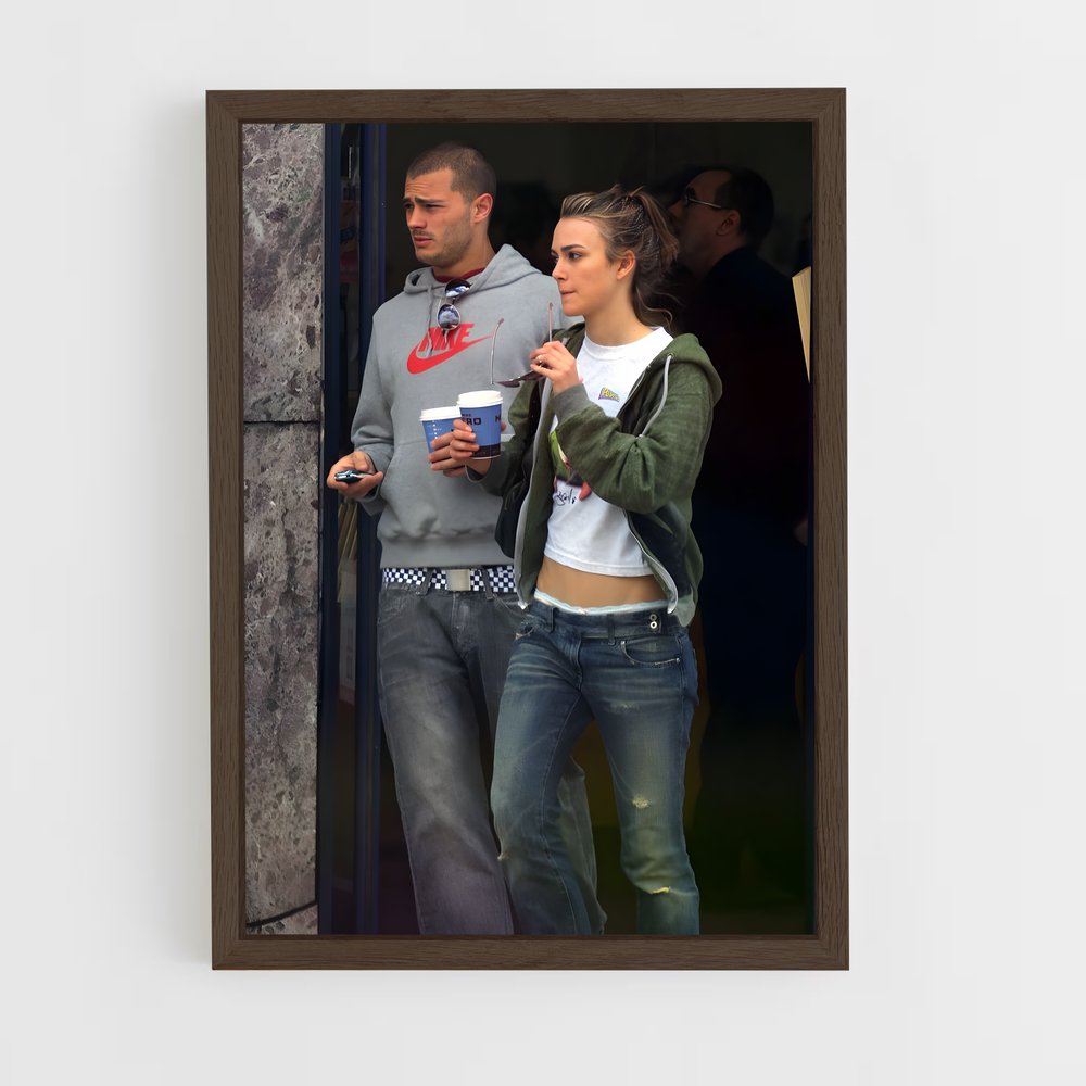 ap-keira knightley-6 cadre Bois foncé