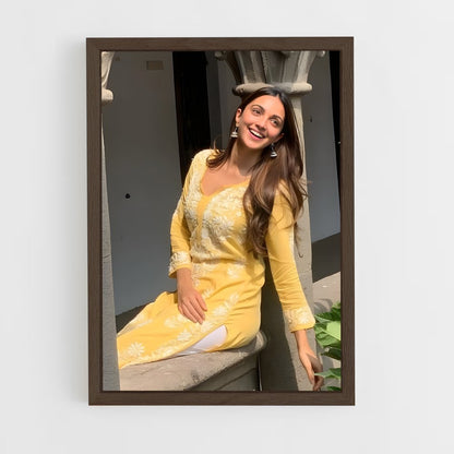 ap-kiara advani-14 cadre Bois foncé