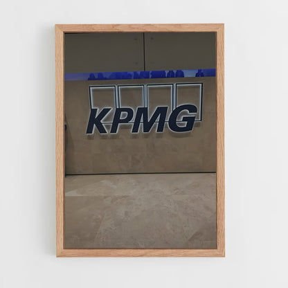 ap-kpmg-4 cadre Bois clair