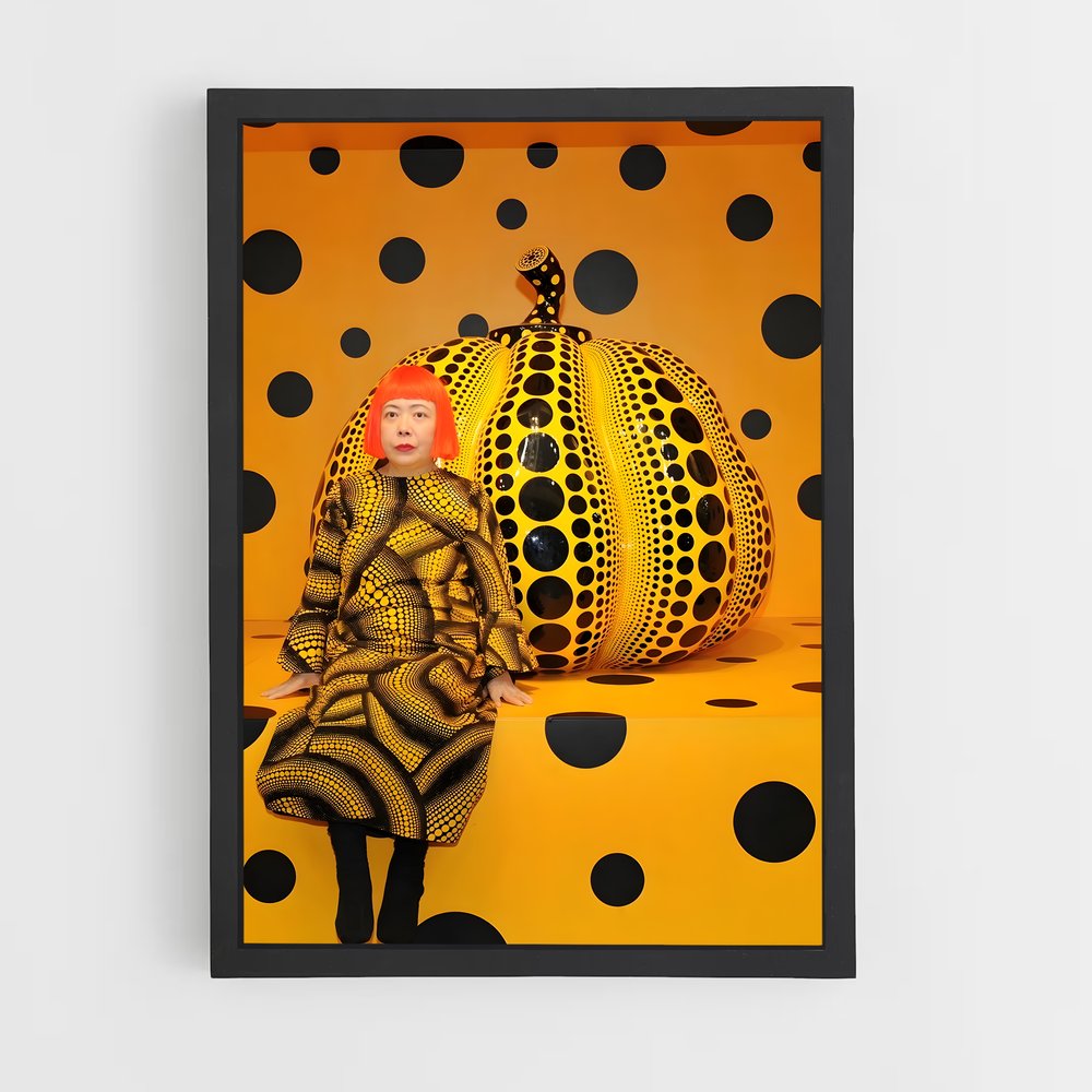 ap-kusama pumpkin sculptures-1 cadre Noir