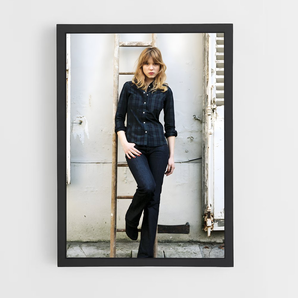 ap-lea seydoux-3 cadre Noir