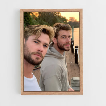 ap-liam hemsworth-4 cadre Bois clair