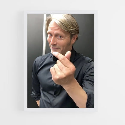 ap-mads mikkelsen-3 cadre Blanc