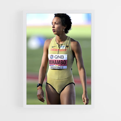 ap-malaika mihambo-7 cadre Blanc