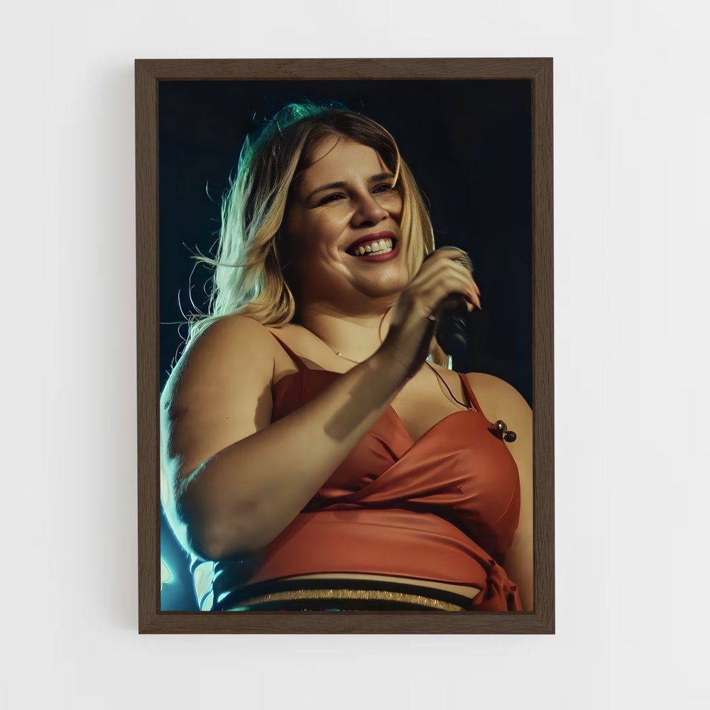 ap-marilia mendonca-7 cadre Bois foncé