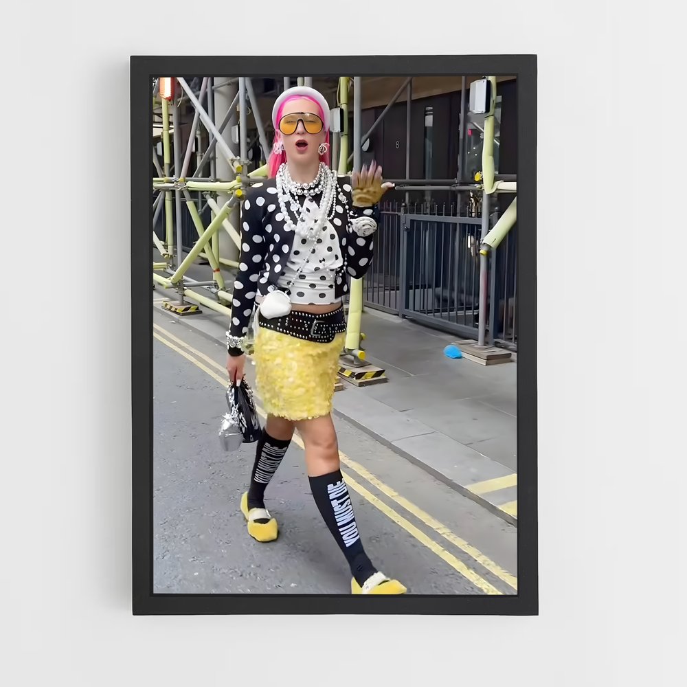 ap-maximalist fashion-5 cadre Noir