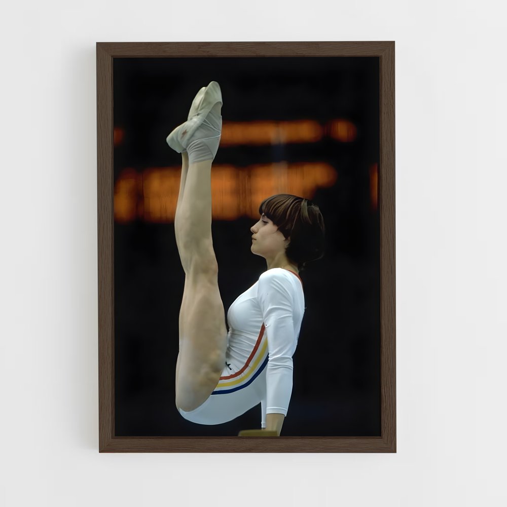 ap-nadia comaneci-3 cadre Bois foncé