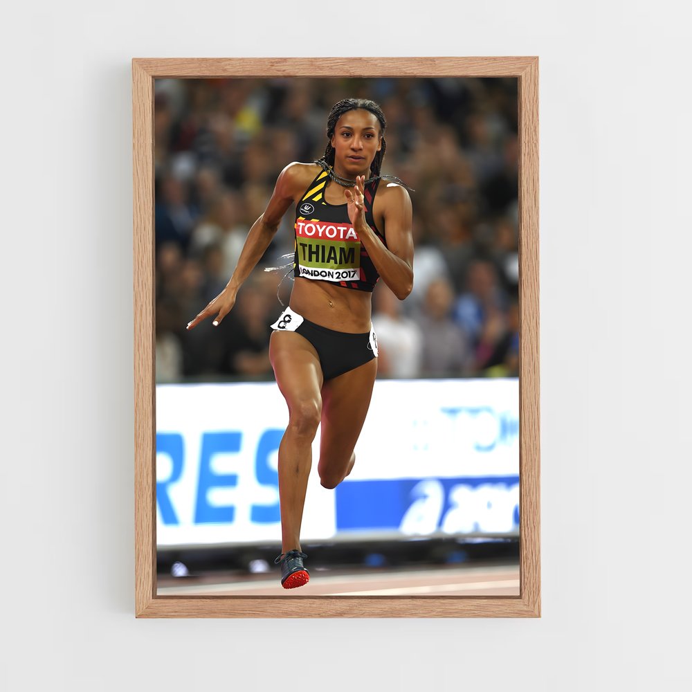 ap-nafissatou thiam-6 cadre Bois clair