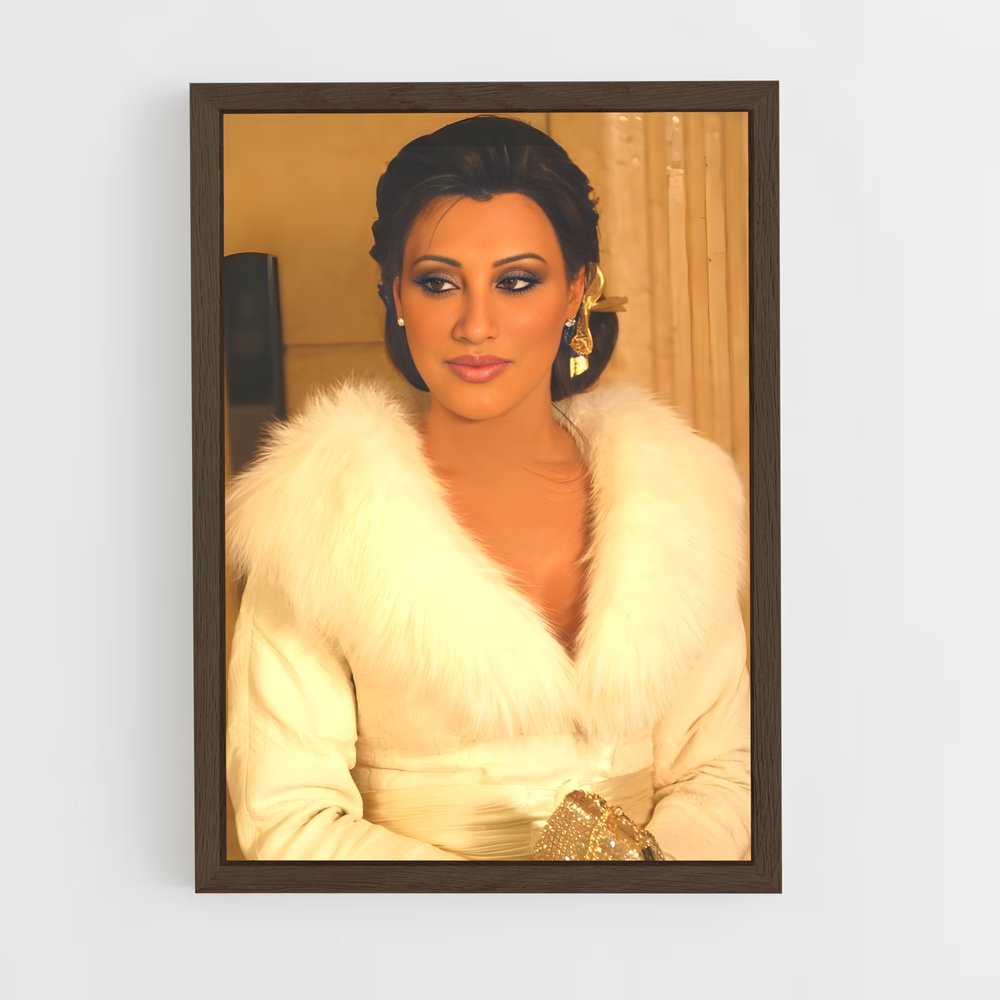 ap-najwa karam-1 cadre Bois foncé