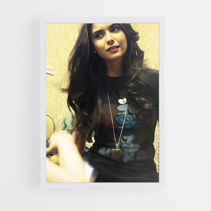 ap-nina dobrev-2 cadre Blanc