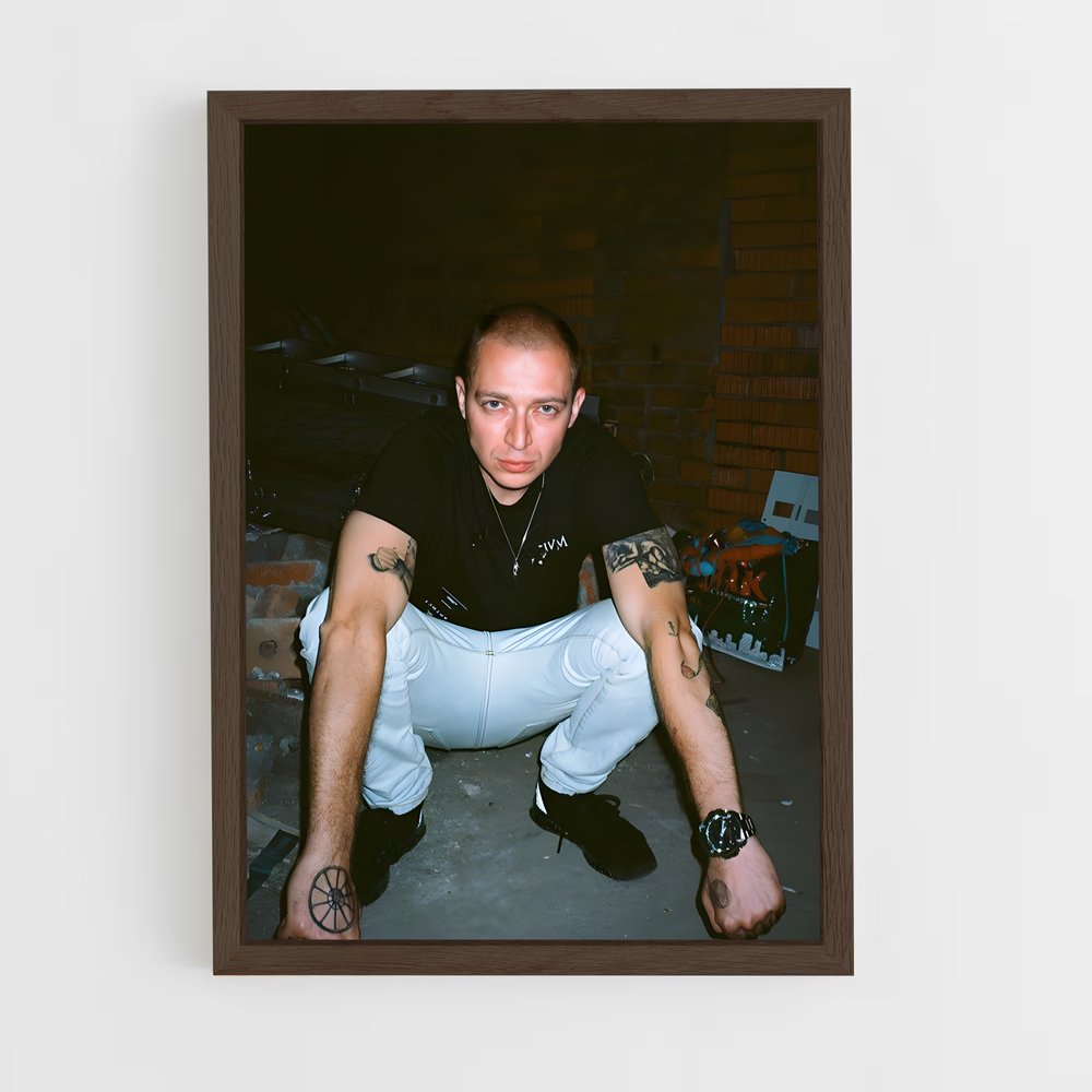 ap-oxxxymiron-5 cadre Bois foncé