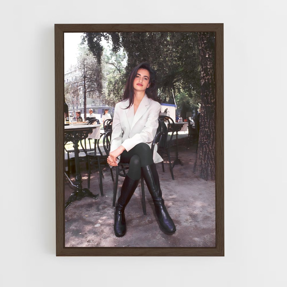 ap-penelope cruz-4 cadre Bois foncé