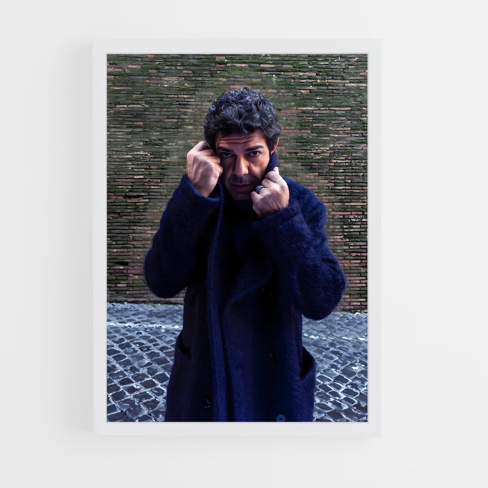 ap-pierfrancesco favino-2 cadre Blanc