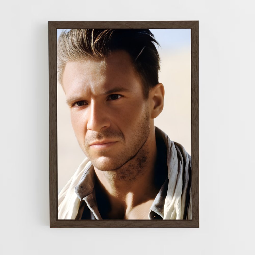 ap-ralph fiennes-6 cadre Bois foncé