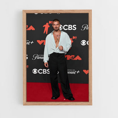 ap-ricky martin-2 cadre Bois clair