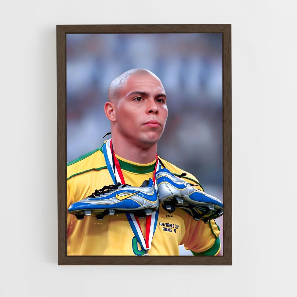 ap-ronald nazario-9 cadre Bois foncé