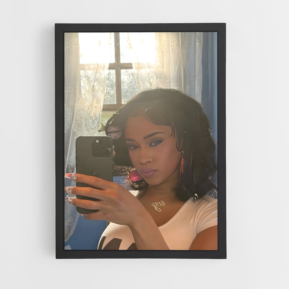 ap-saweetie-6 cadre Noir