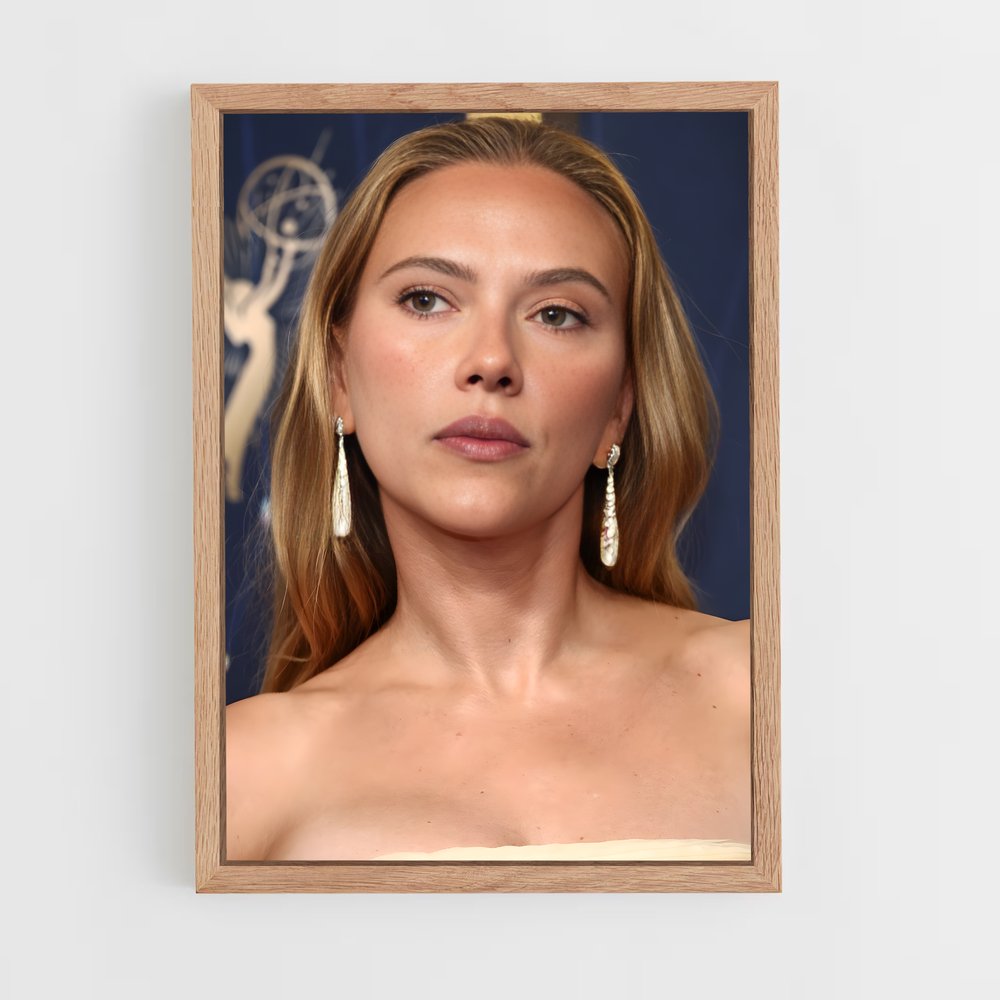 ap-scarlett johansson-2 cadre Bois clair