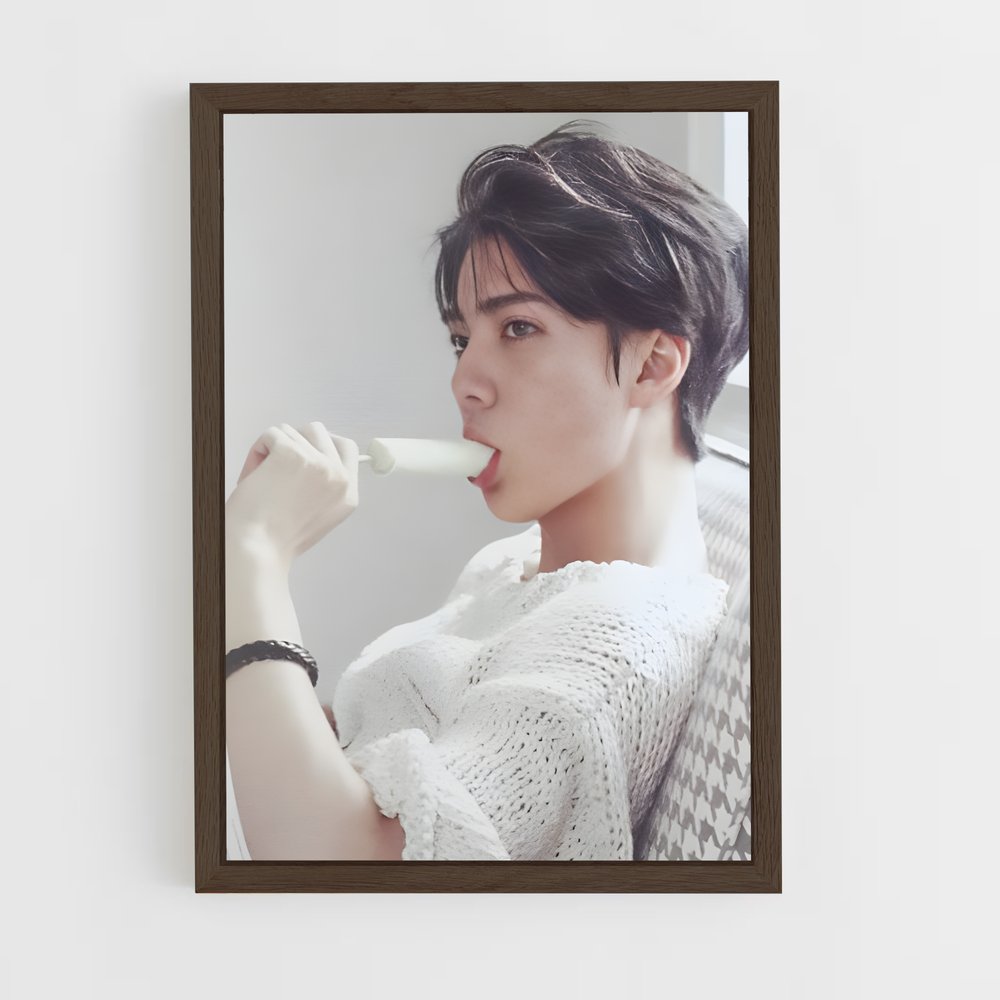 ap-sehun-5 cadre Bois foncé