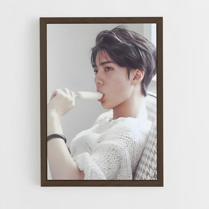 ap-sehun-5 cadre Bois foncé