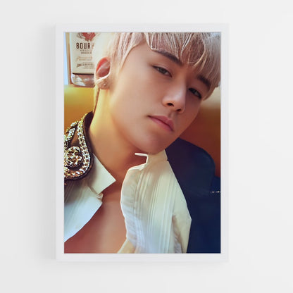 ap-seungri-1 cadre Blanc