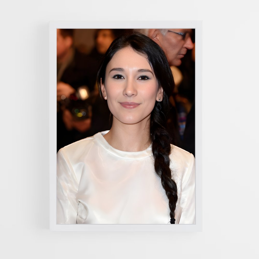 ap-sibel kekilli-13 cadre Blanc