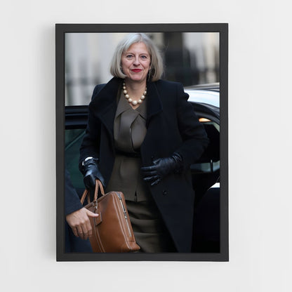 ap-theresa may-2 cadre Noir