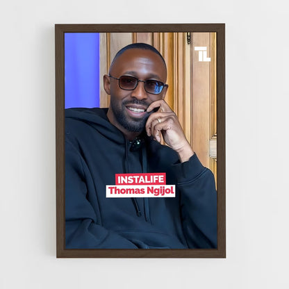 ap-thomas ngijol-4 cadre Bois foncé
