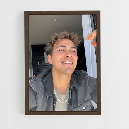 ap-thomas petrou-1 cadre Bois foncé