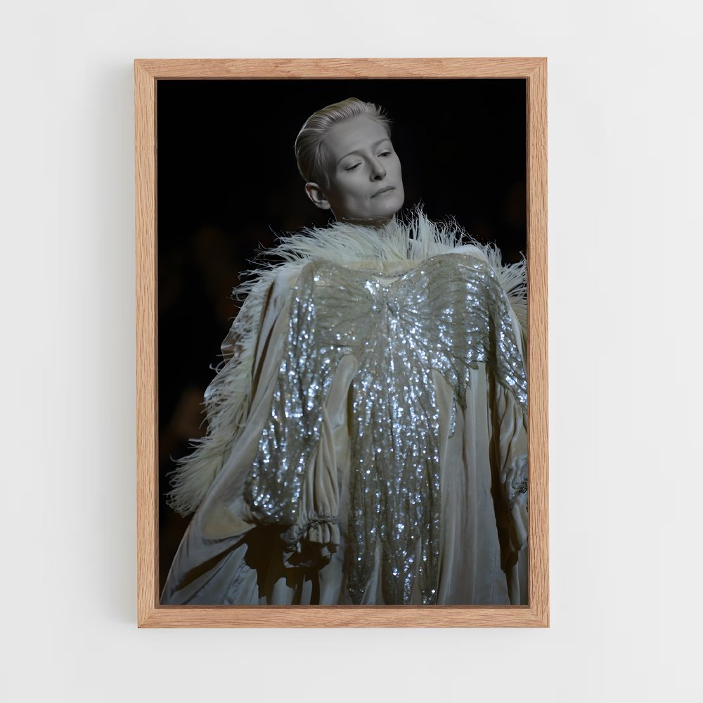 ap-tilda swinton-8 cadre Bois clair