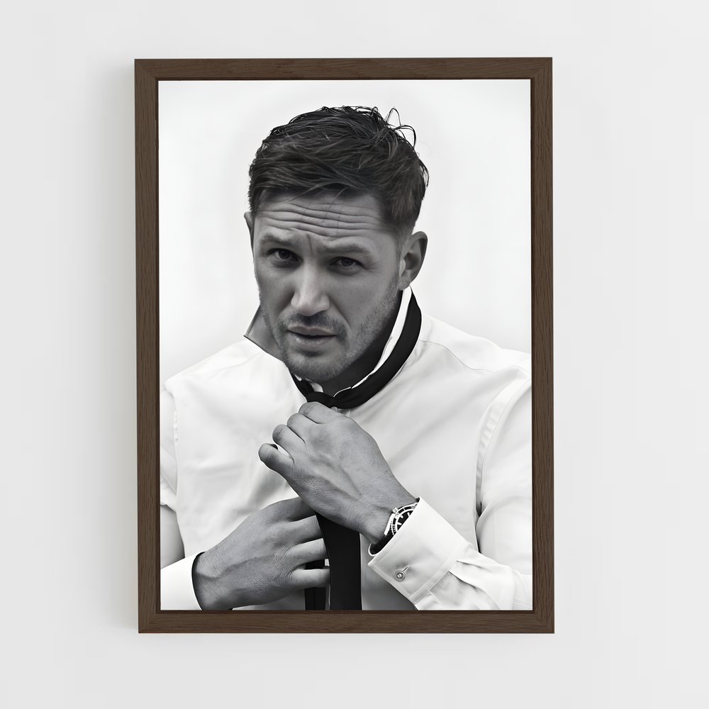 ap-tom hardy-5 cadre Bois foncé