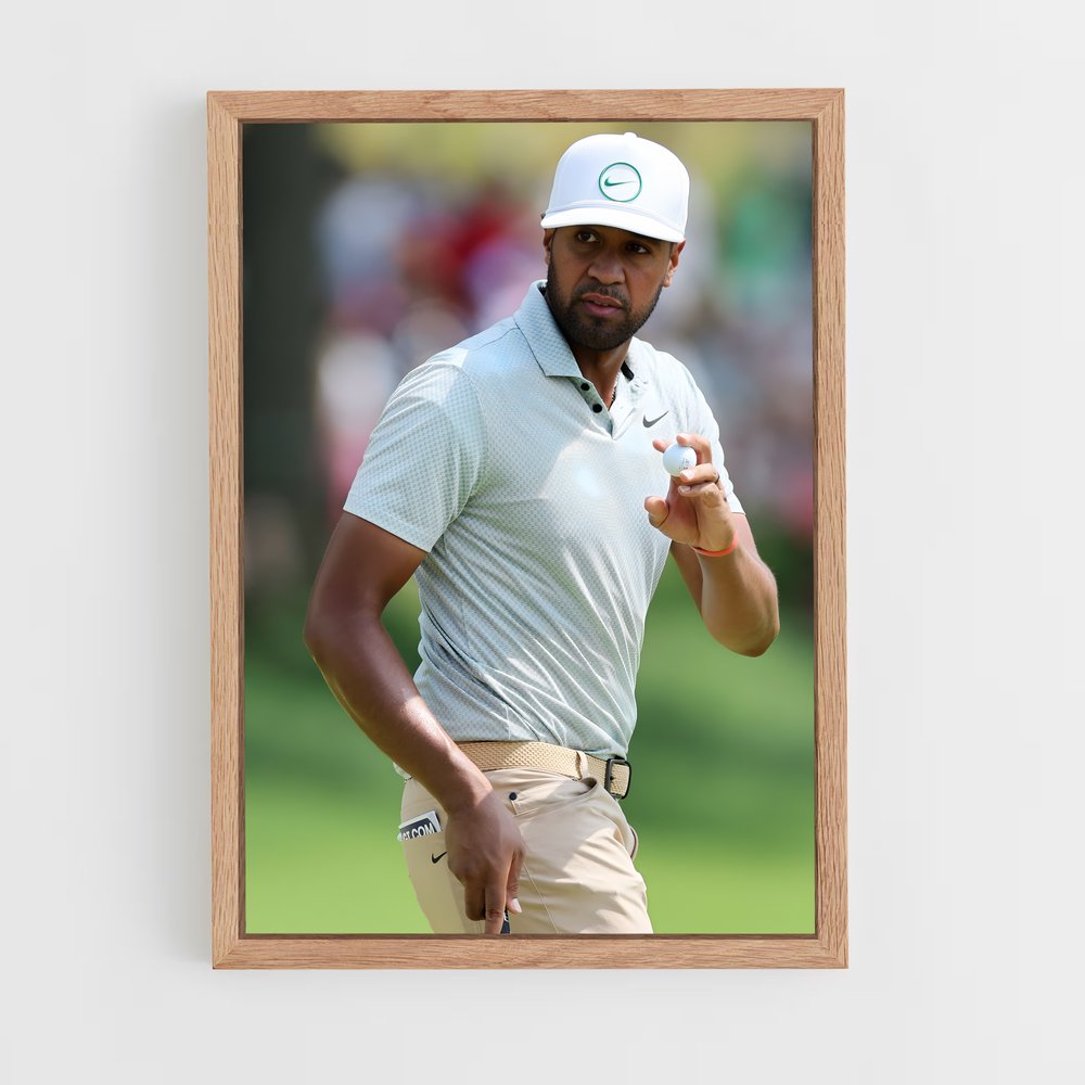 ap-tony finau-2 cadre Bois clair
