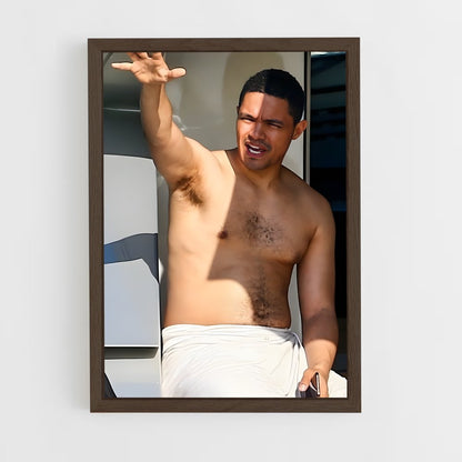 ap-trevor noah-4 cadre Bois foncé