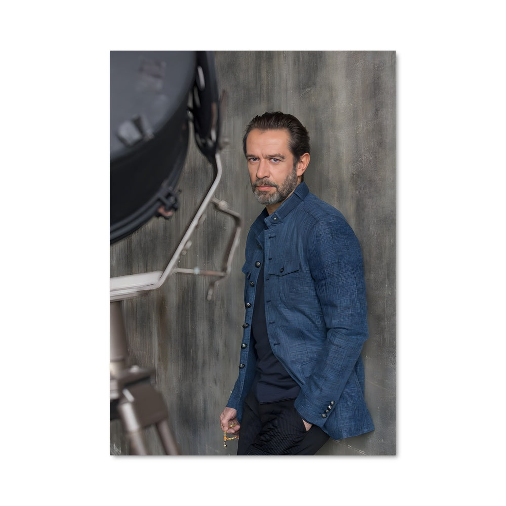 Poster L'Homme au Manteau Bleu
