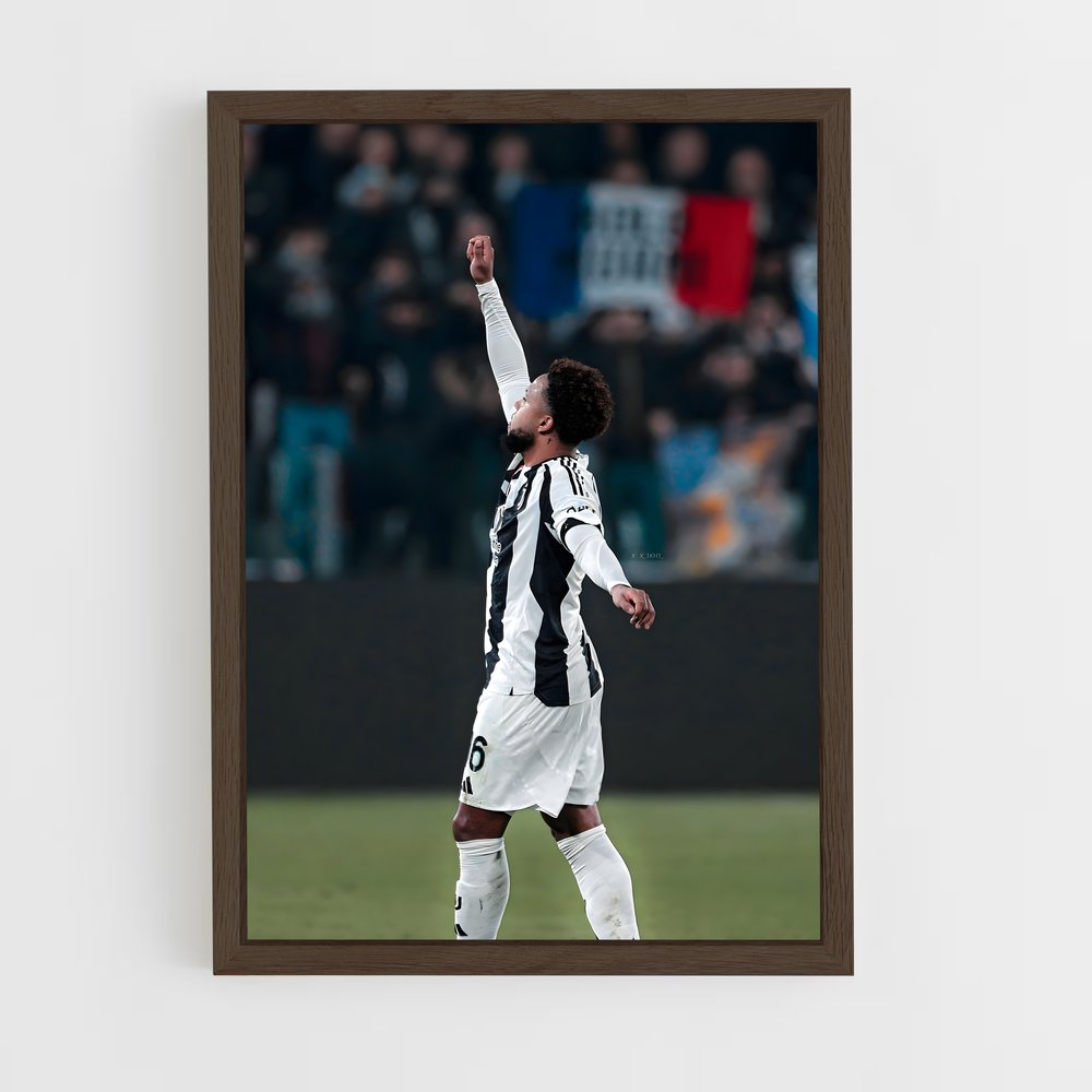 ap-weston mckennie-5 cadre Bois foncé